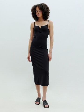 EDITED Kleid 'Eliane' in Schwarz