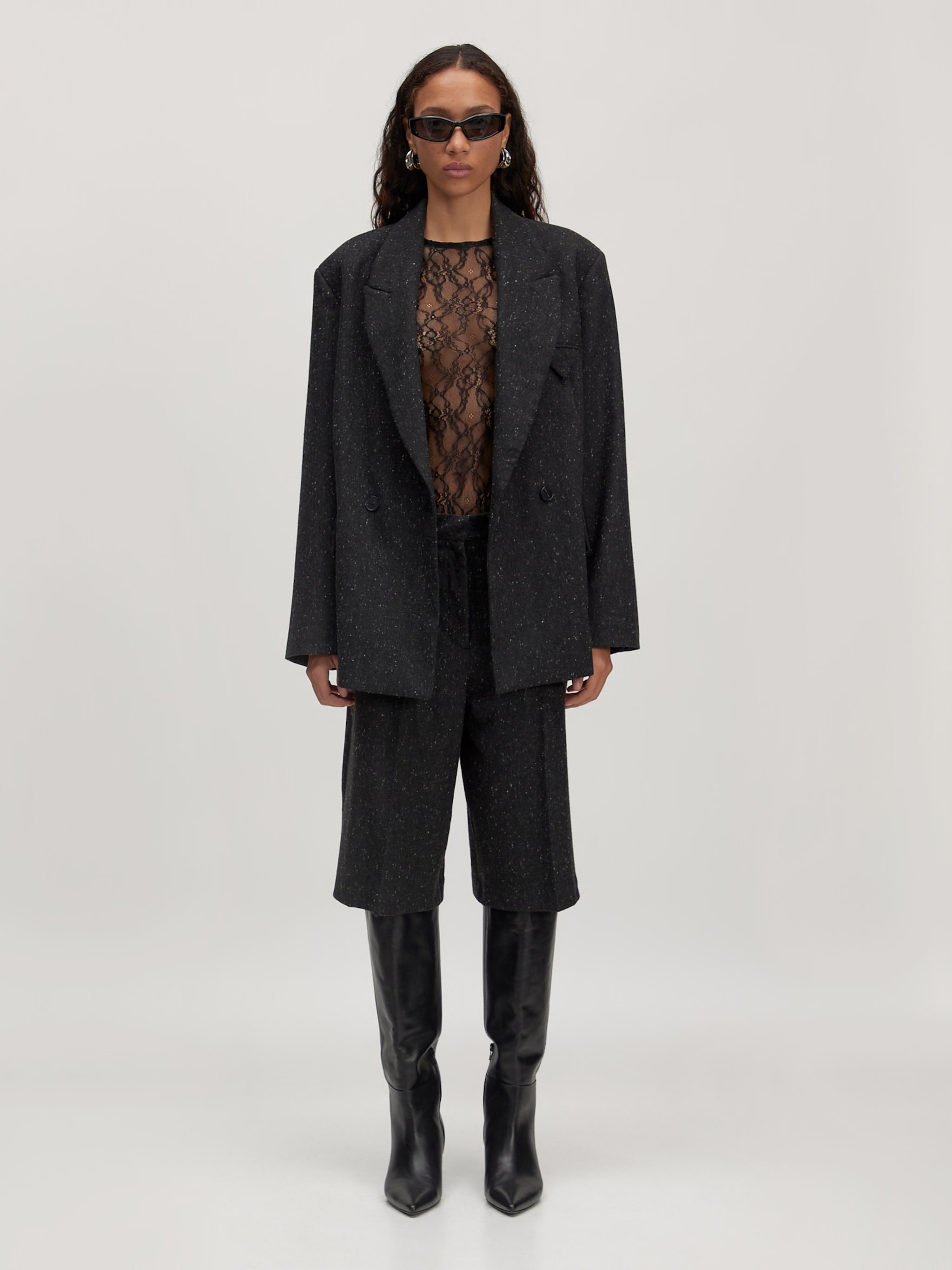 EDITED Productos Body camiseta 'Janiya' negro