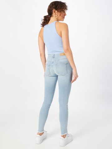 VERO MODA - Skinny Vaquero 'Peach' en azul