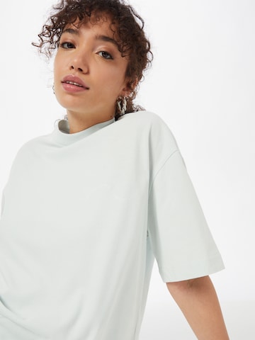 Comfort Studio by Catwalk Junkie T-Shirt in Blau