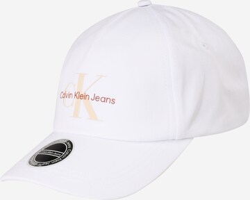 Calvin Klein Jeans Sapkák - fehér: elől