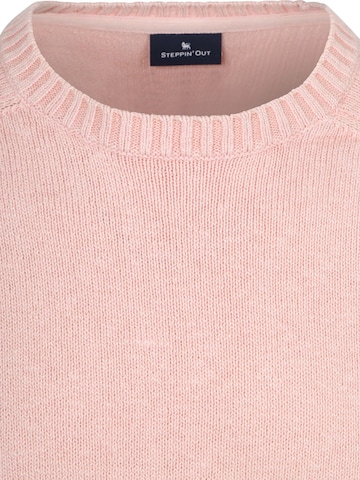 Steppin' out Pullover‌‌‌‌‌‌‌‌‌ in Pink