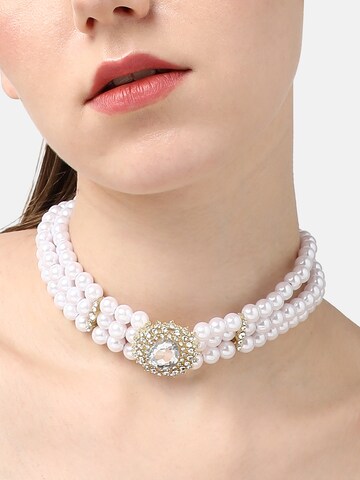 SOHI Necklace 'Sumanpreet' in White: front