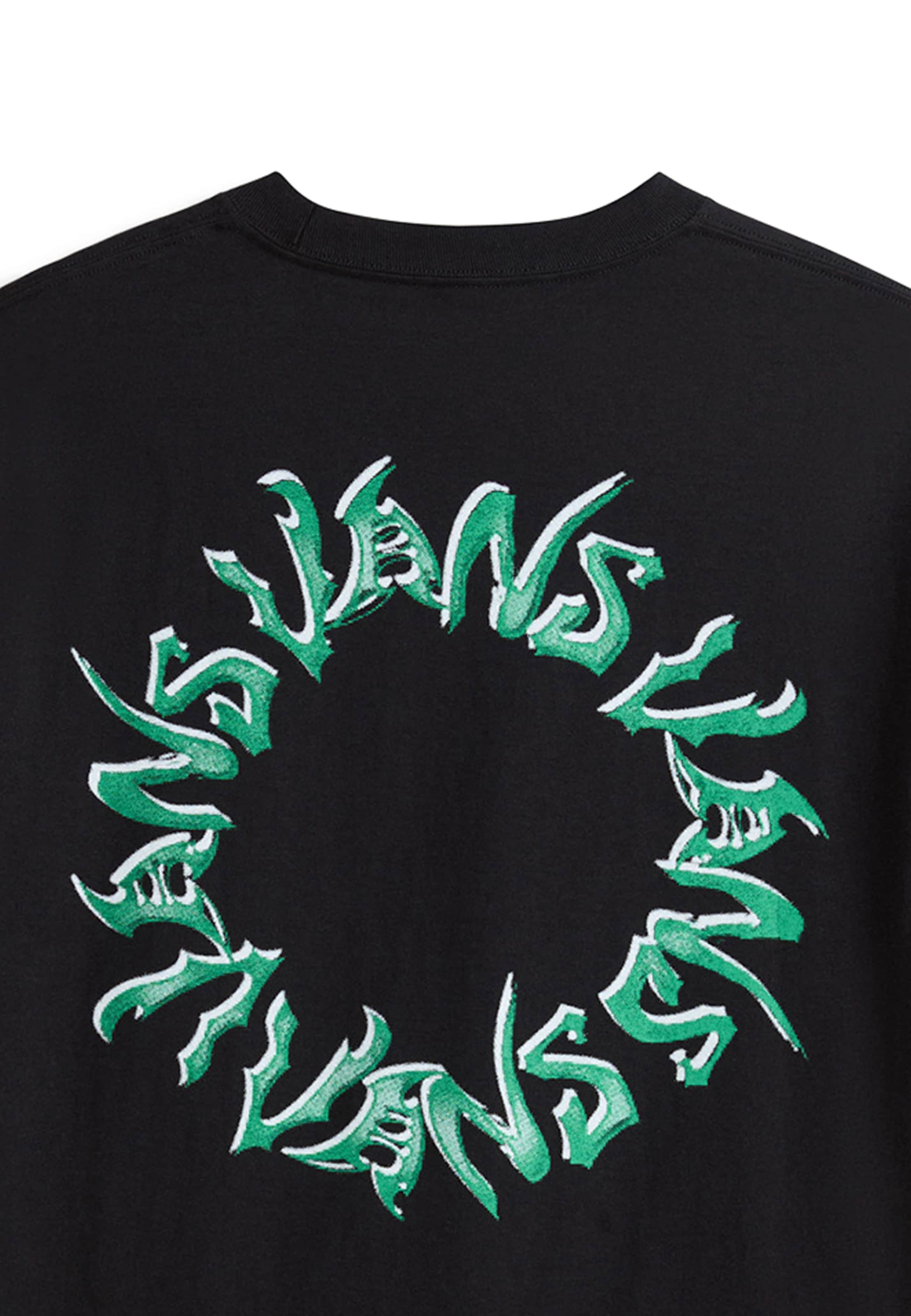VANS Shirt 'Wild Circle' in Black