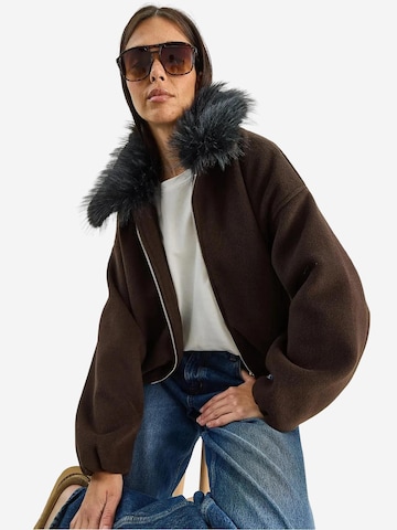 Bianco Lucci - Casaco meia-estação em castanho