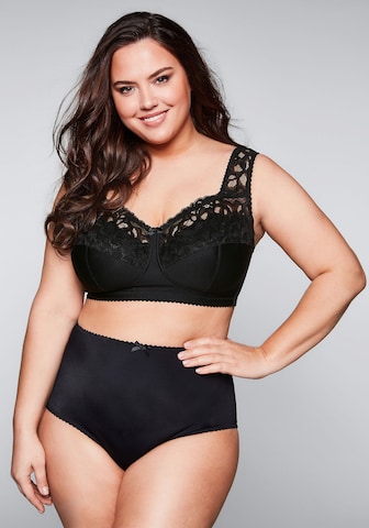 SHEEGO Minimiser Bra in Black