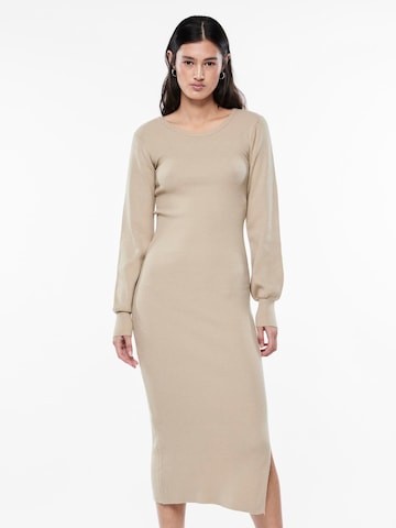 PIECES Knitted dress 'Dicte' in Beige: front