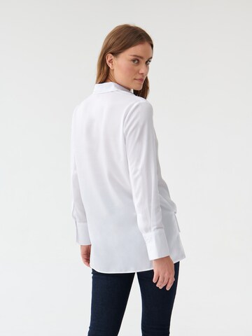 TATUUM Bluzka 'PRECJA' w kolorze biały