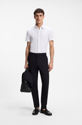 BOSS Regular Fit Businesshemd in Weiß
