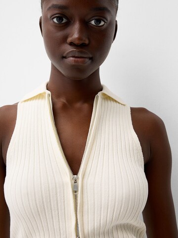 Bershka Knitted vest in White