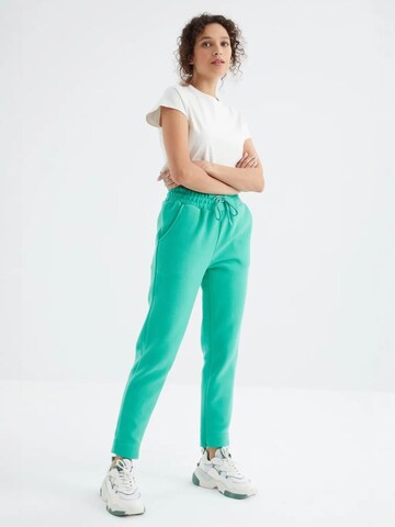 Effilé Pantalon Tommy Life en vert