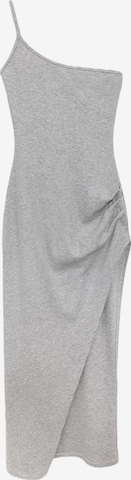 No Matter What Kleid in Grau: Vorderseite