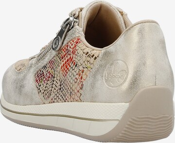 Sneaker bassa di Rieker in beige