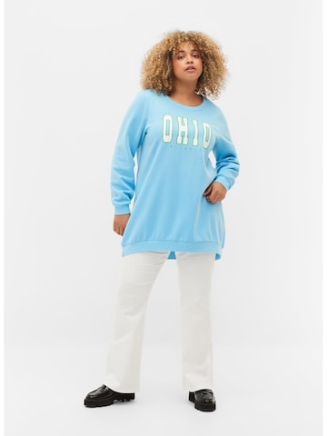 Zizzi Sweatshirt 'Kathleen' in Blauw