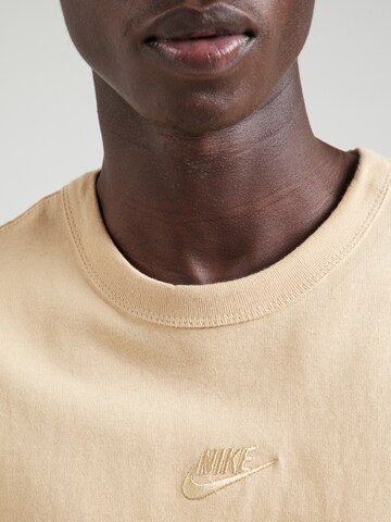 Nike Sportswear Μπλουζάκι 'Premium Essentials' σε μπεζ
