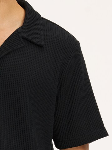 Shiwi Comfort fit Button Up Shirt in Black