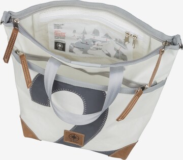 360 Grad Handtasche 'Deern Mini' in Grau