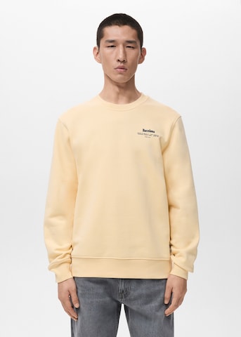 MANGO MAN Sweatshirt 'Bcn' in Yellow: front