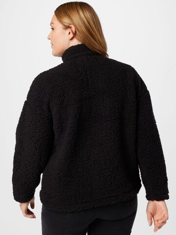 PIECES Curve Sweater 'Ferna' in Black
