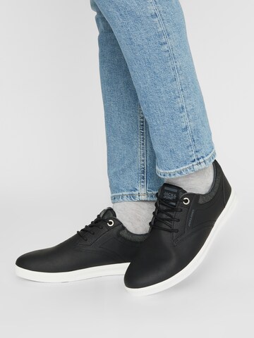 Baskets basses 'WHAL' JACK & JONES en noir : devant