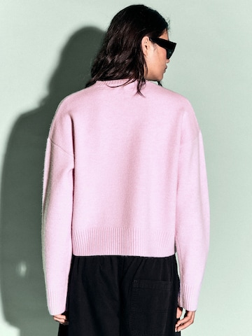 Bershka Svetr – pink
