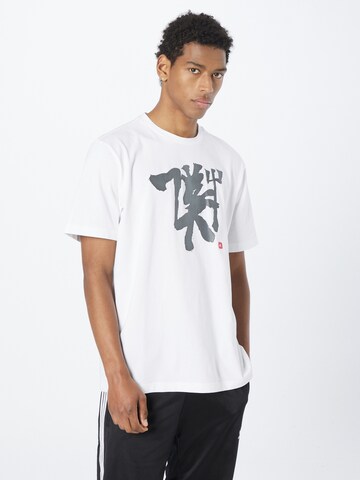 T-Shirt fonctionnel 'Manchester United Chinese Story' ADIDAS SPORTSWEAR en blanc : devant