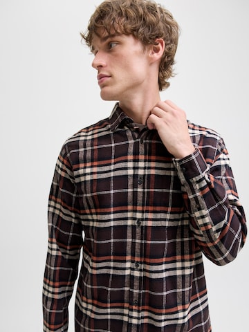 JACK & JONES Comfort fit Button Up Shirt 'JJJames' in Brown