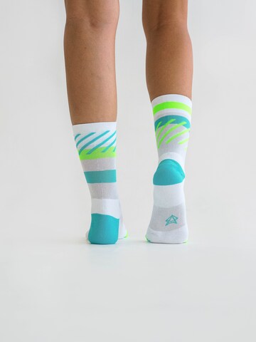 INCYLENCE Athletic Socks 'DISRUPTS' in 