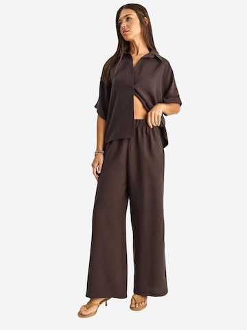 Bianco Lucci - Roupa de casa 'Zweiteiliges Set' em castanho: frente