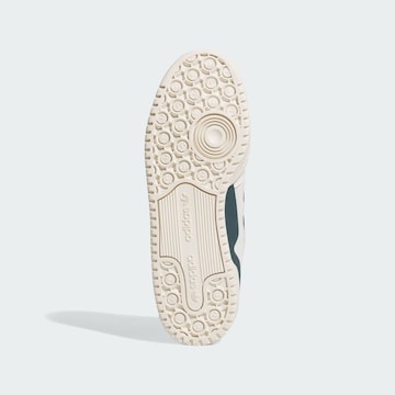 ADIDAS ORIGINALS Ниски маратонки 'Forum' в бяло
