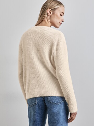 STREET ONE Strickjacke in Beige
