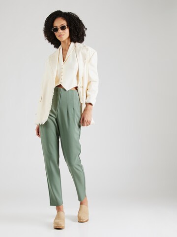 Tapered Pantaloni 'VIVarone' di VILA in verde