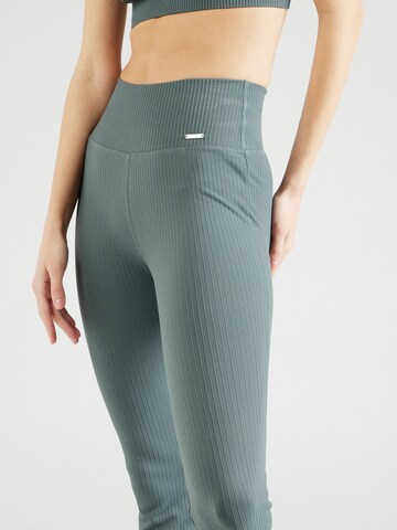 aim'n Regular Sports trousers in Green