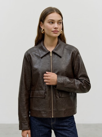 VERO MODA Between-season jacket 'VMBRIDGET' in Brown: front