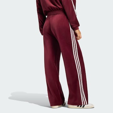 ADIDAS ORIGINALS Loosefit Broek in Rood