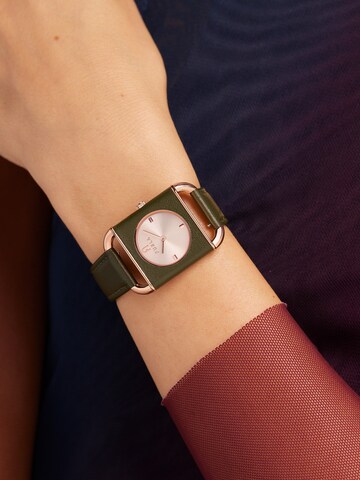 FURLA Analog Watch 'ARCO' in Green: front