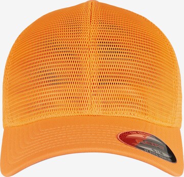 Șapcă de la Flexfit pe portocaliu