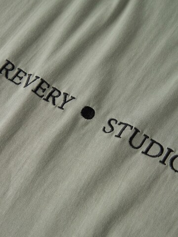 Maglietta di LMTD in grigio