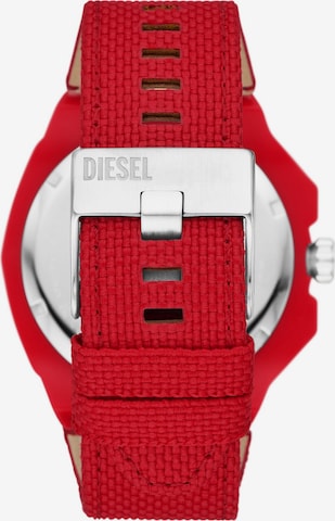 Montre à affichage analogique DIESEL en rouge