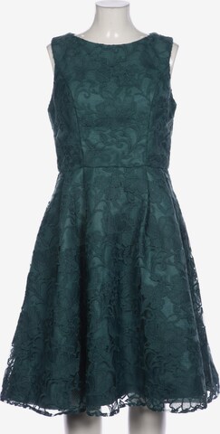 Chi Chi London Dress in XXL in Green: front