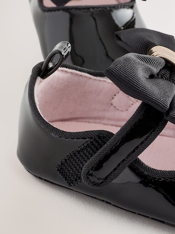 Baker by Ted Baker Newborn in Schwarz