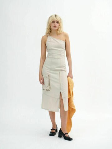 Robe ' EminaRS ' Résumé en beige