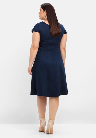 SHEEGO Kleid in Blau