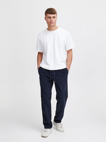 !Solid Regular Chino trousers 'Gutti' in Blue