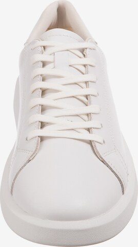 Baskets basses VAGABOND SHOEMAKERS en blanc