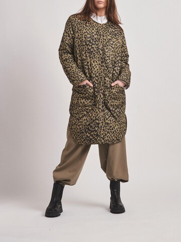 VILA Between-Seasons Coat in Brown