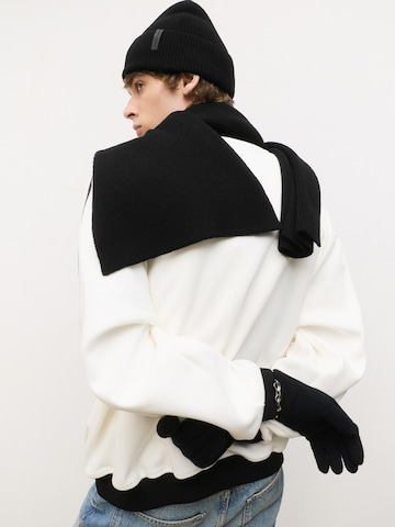 Pull&Bear Rokavice | črna barva: sprednja stran