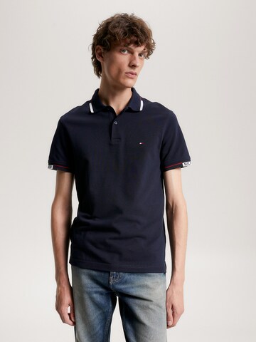 T-Shirt TOMMY HILFIGER en bleu : devant