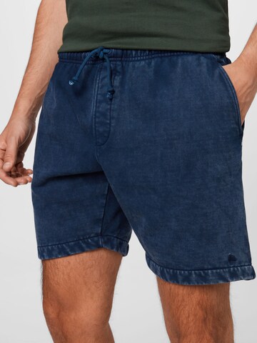 Wemoto Regular Shorts 'Vance' in Blau