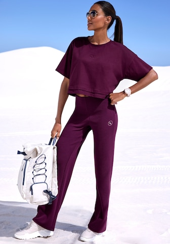 LASCANA ACTIVE Alt laienev Spordipüksid, värv punane